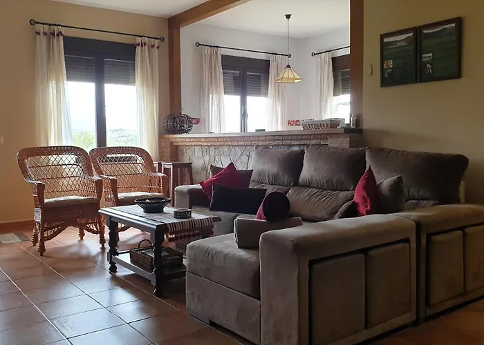 Casa Con Piscina En Parque Nacional De Cabaneros
