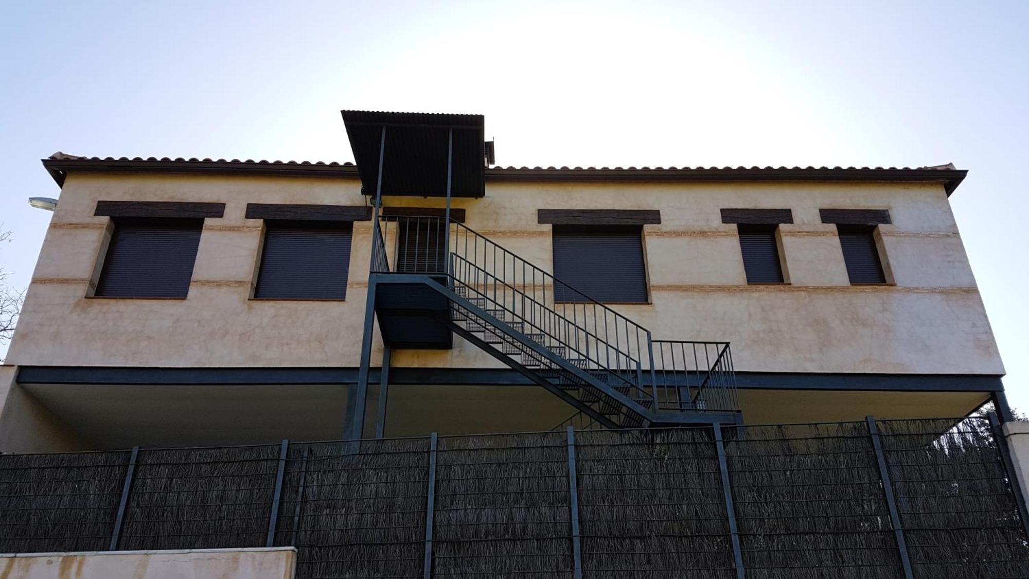 Casa Con Piscina En Parque Nacional De Cabaneros * Navas de Estena